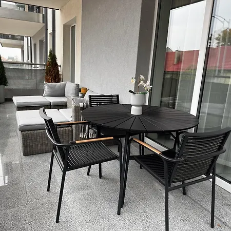Glam - Pasaz Portowy Gizycko