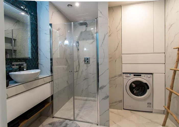 Апартаменты Glam